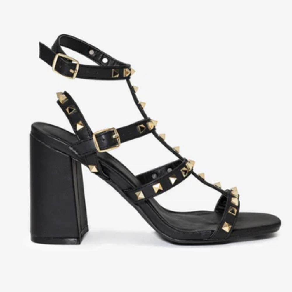VICI Roxy Studded Strappy Block Heels